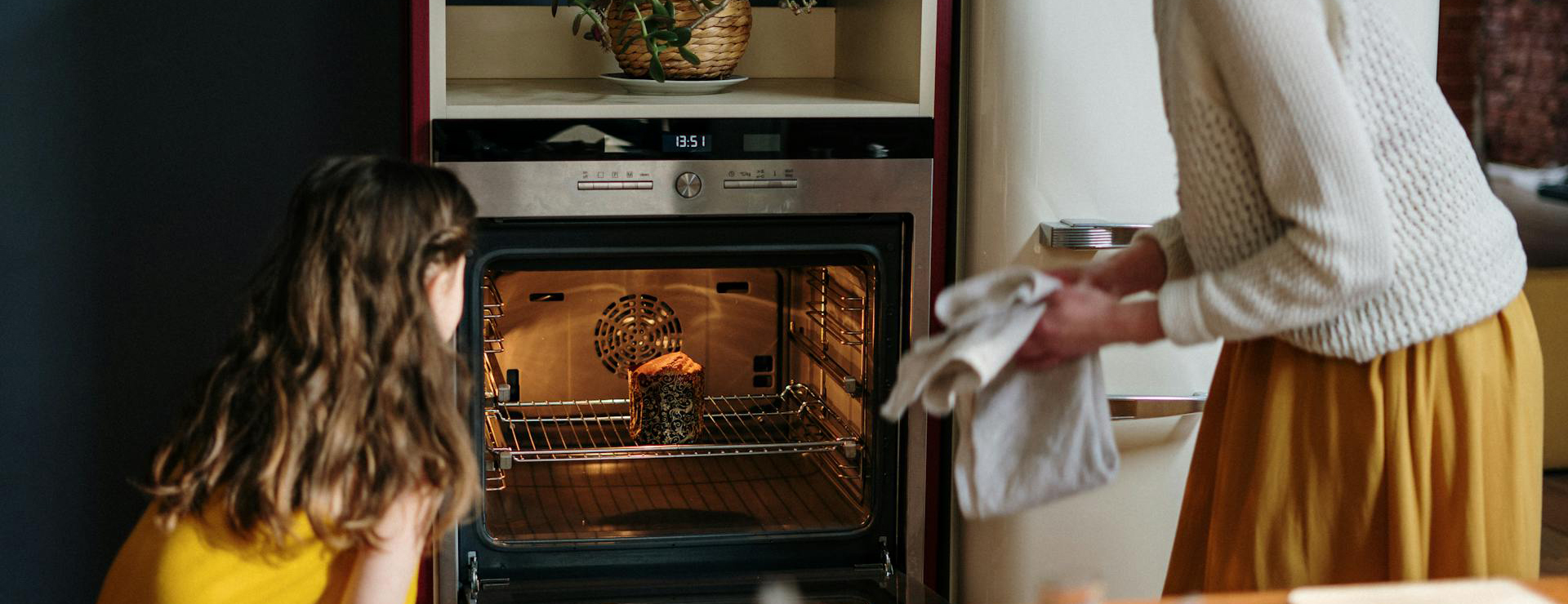 Titelseite -Heimische Küche pexels cottonbro 3992208